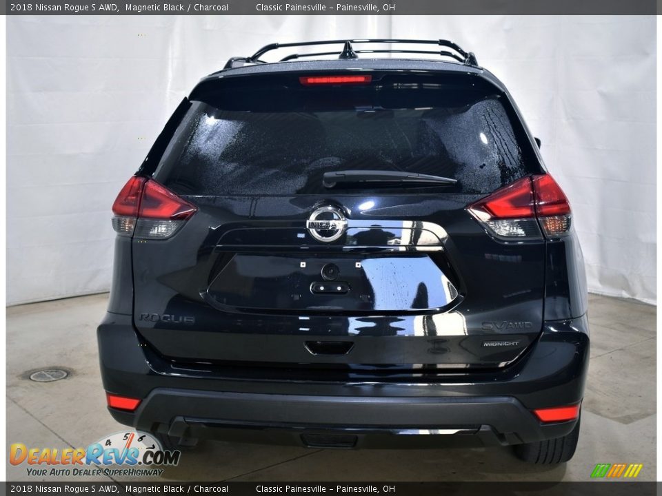 2018 Nissan Rogue S AWD Magnetic Black / Charcoal Photo #3