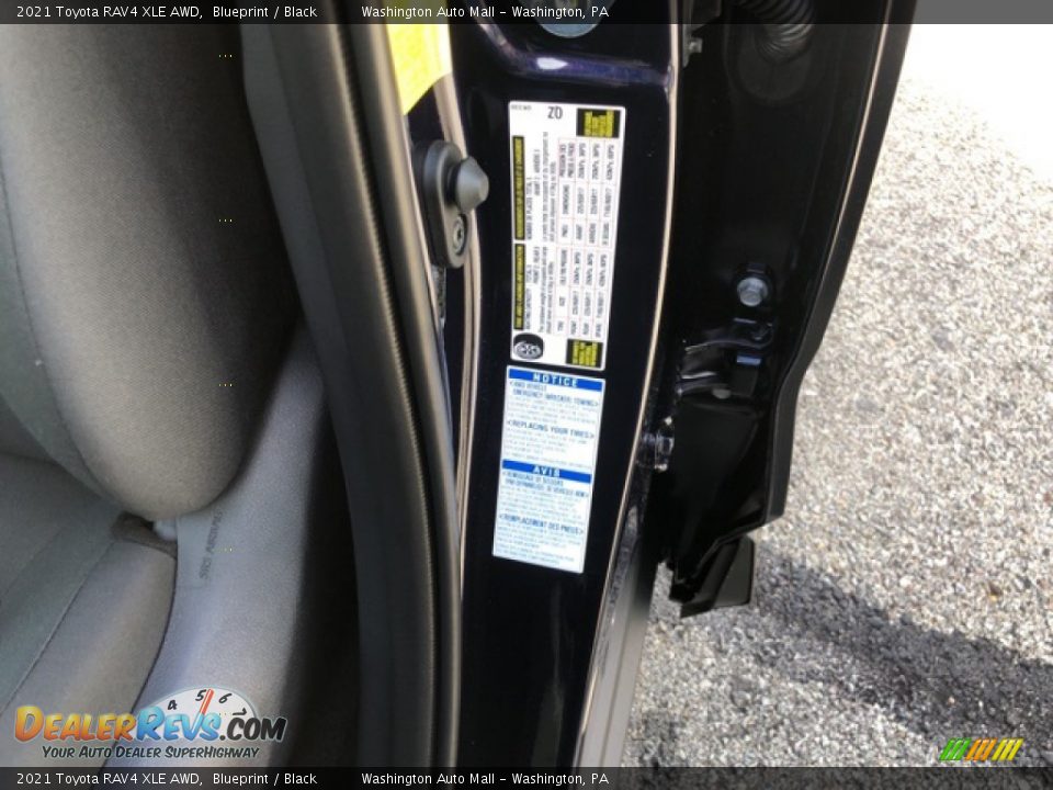 2021 Toyota RAV4 XLE AWD Blueprint / Black Photo #36