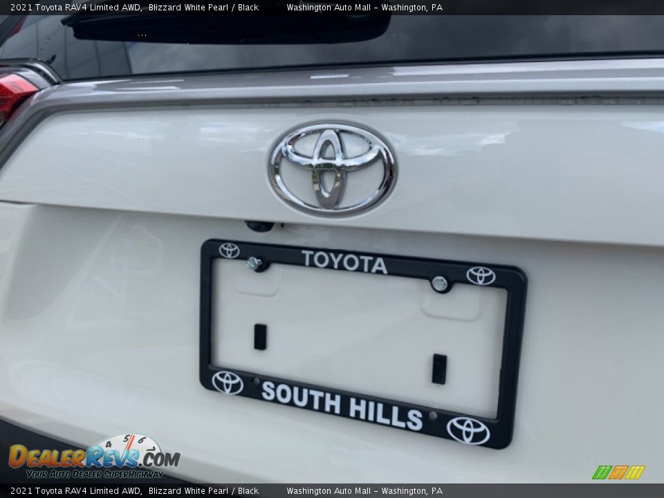 2021 Toyota RAV4 Limited AWD Blizzard White Pearl / Black Photo #30
