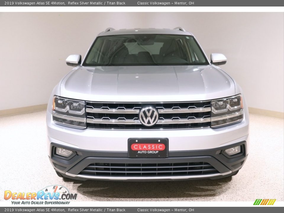 2019 Volkswagen Atlas SE 4Motion Reflex Silver Metallic / Titan Black Photo #2