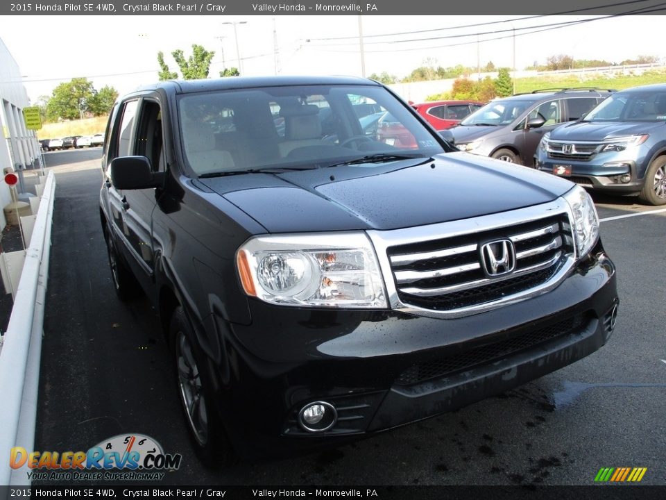 2015 Honda Pilot SE 4WD Crystal Black Pearl / Gray Photo #8