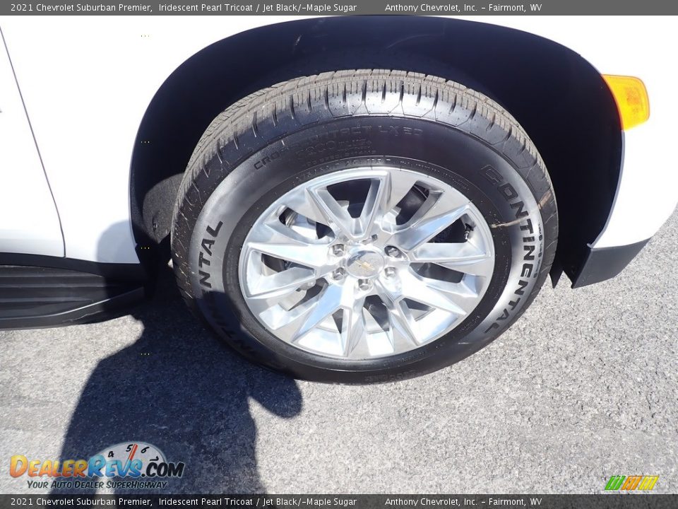 2021 Chevrolet Suburban Premier Iridescent Pearl Tricoat / Jet Black/­Maple Sugar Photo #2