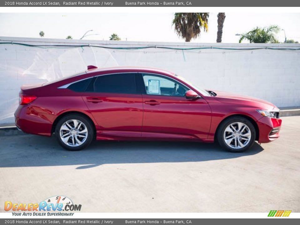 2018 Honda Accord LX Sedan Radiant Red Metallic / Ivory Photo #14