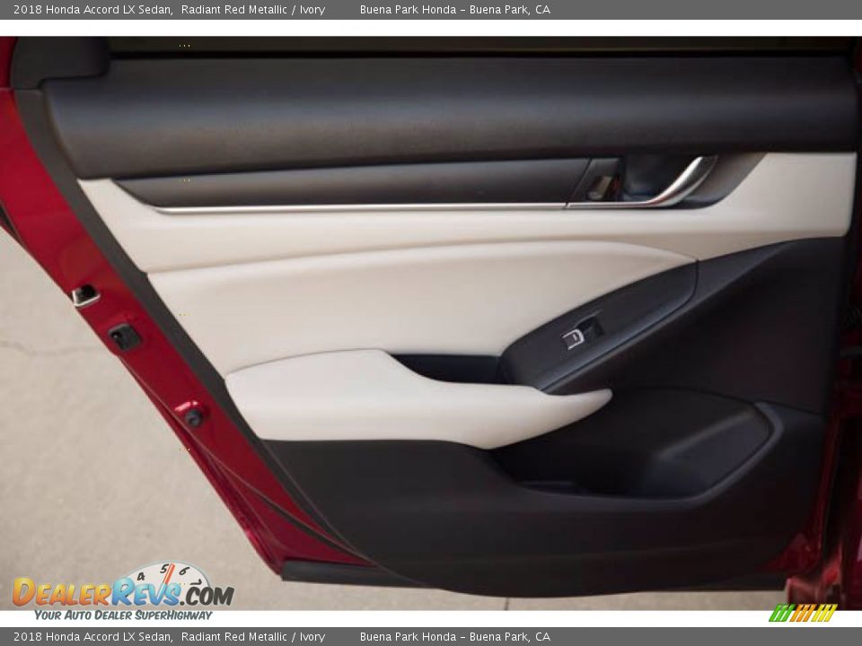 2018 Honda Accord LX Sedan Radiant Red Metallic / Ivory Photo #32