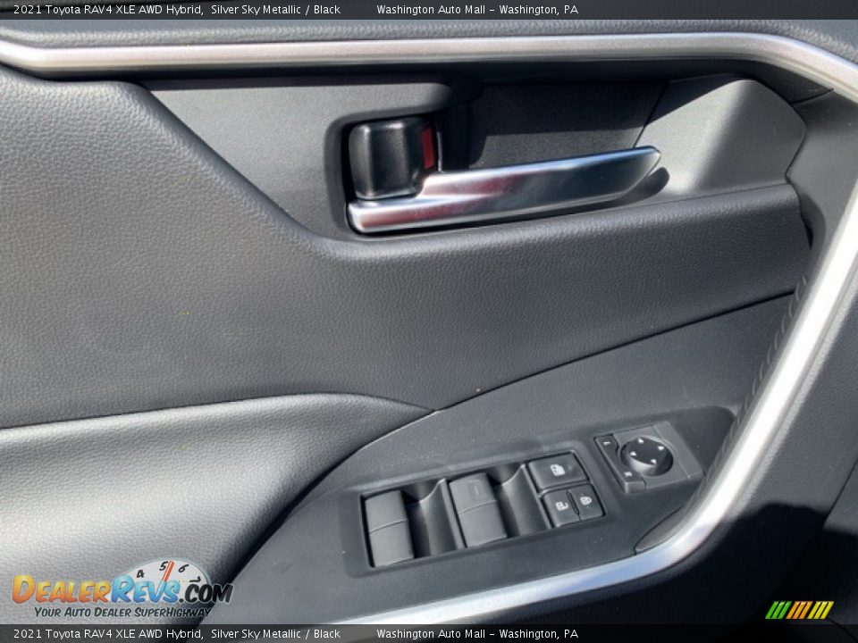2021 Toyota RAV4 XLE AWD Hybrid Silver Sky Metallic / Black Photo #4
