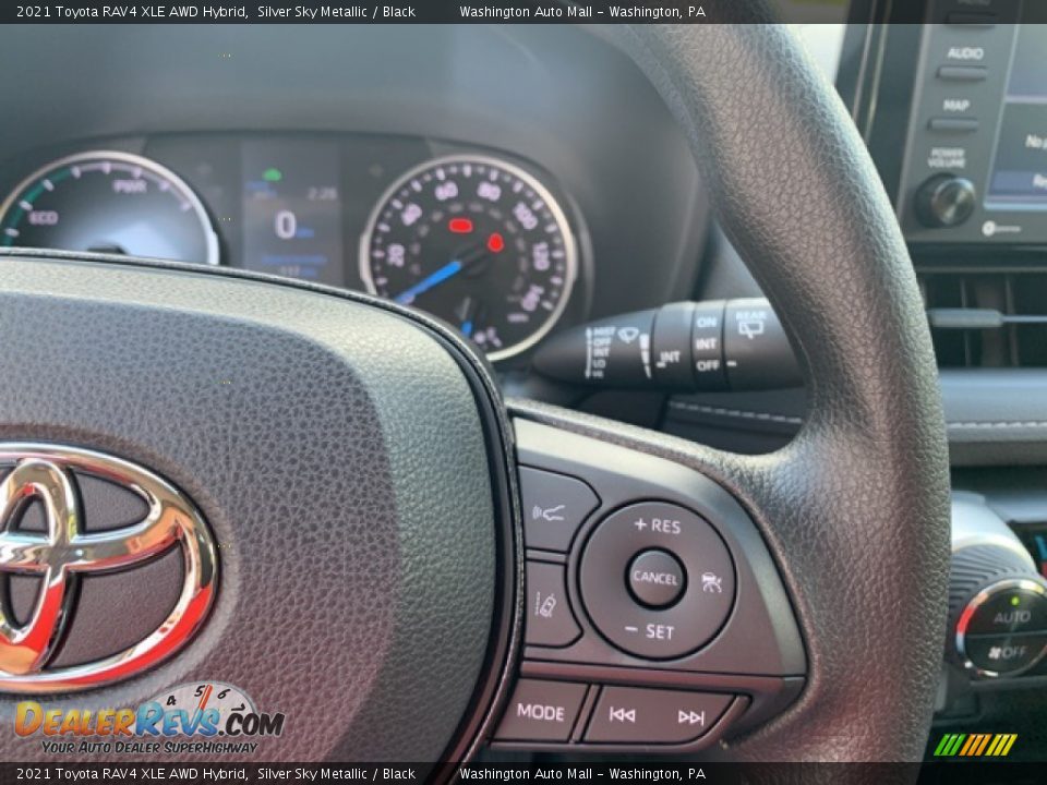 2021 Toyota RAV4 XLE AWD Hybrid Silver Sky Metallic / Black Photo #11