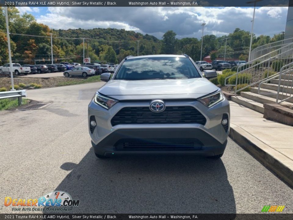 2021 Toyota RAV4 XLE AWD Hybrid Silver Sky Metallic / Black Photo #31