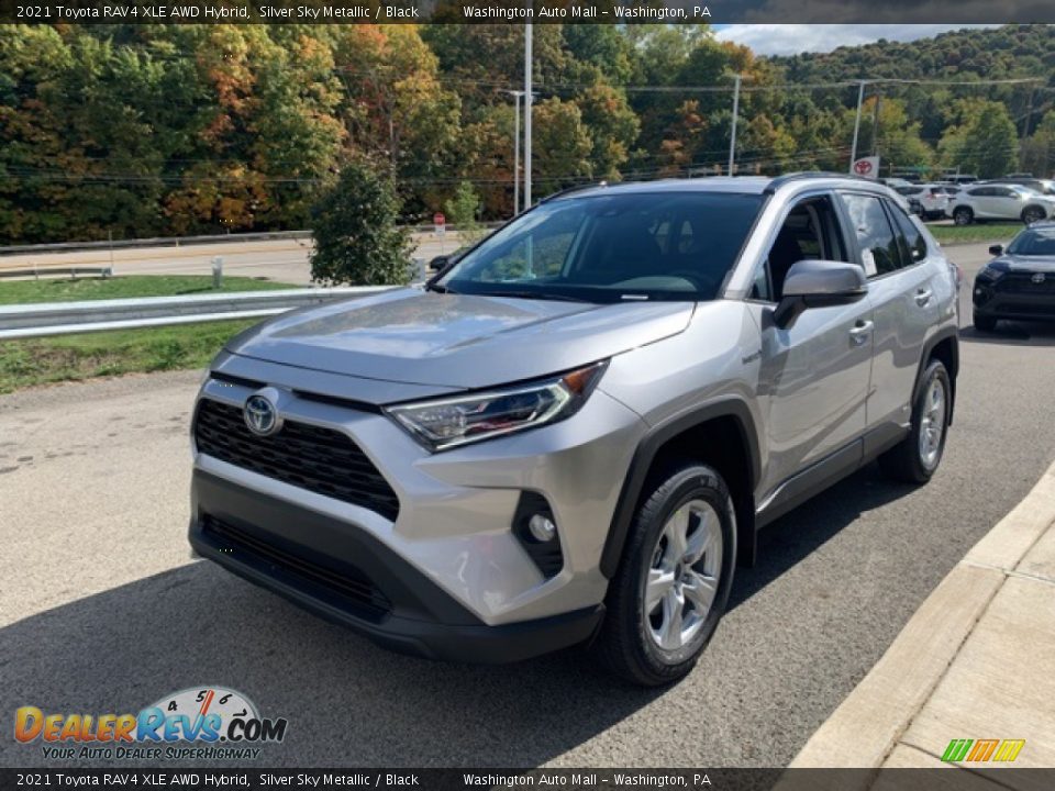 2021 Toyota RAV4 XLE AWD Hybrid Silver Sky Metallic / Black Photo #32
