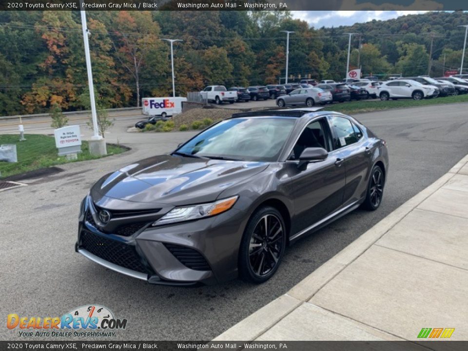 Front 3/4 View of 2020 Toyota Camry XSE Photo #34