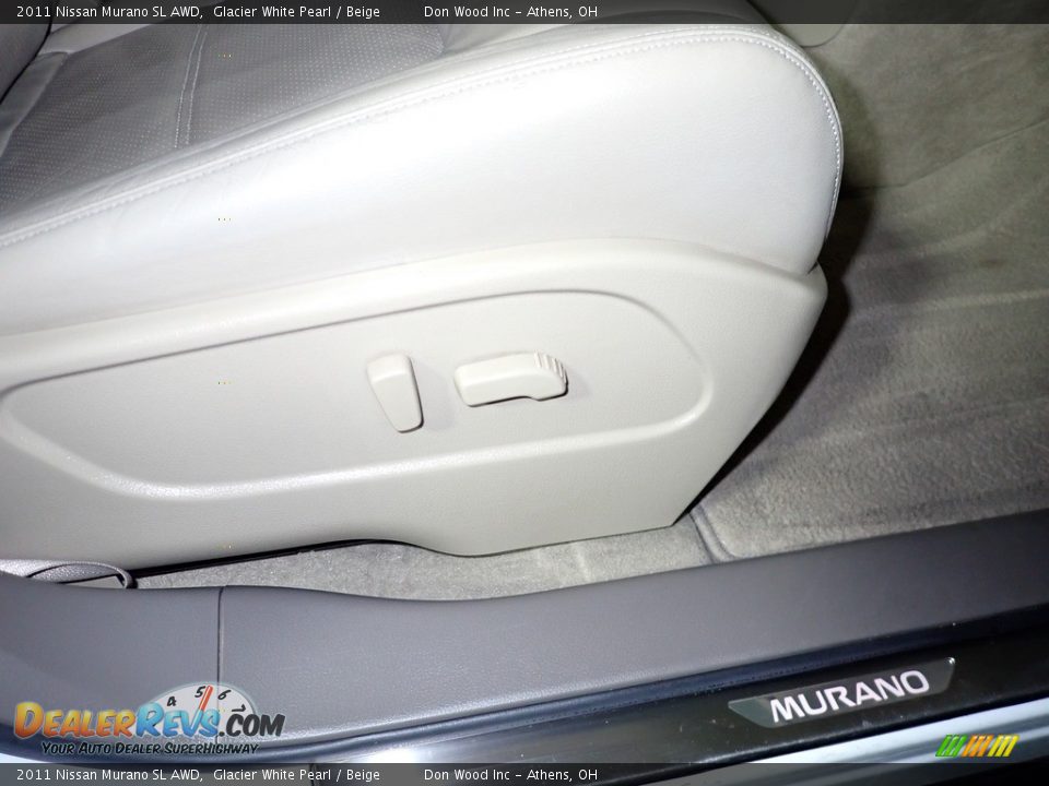 2011 Nissan Murano SL AWD Glacier White Pearl / Beige Photo #27