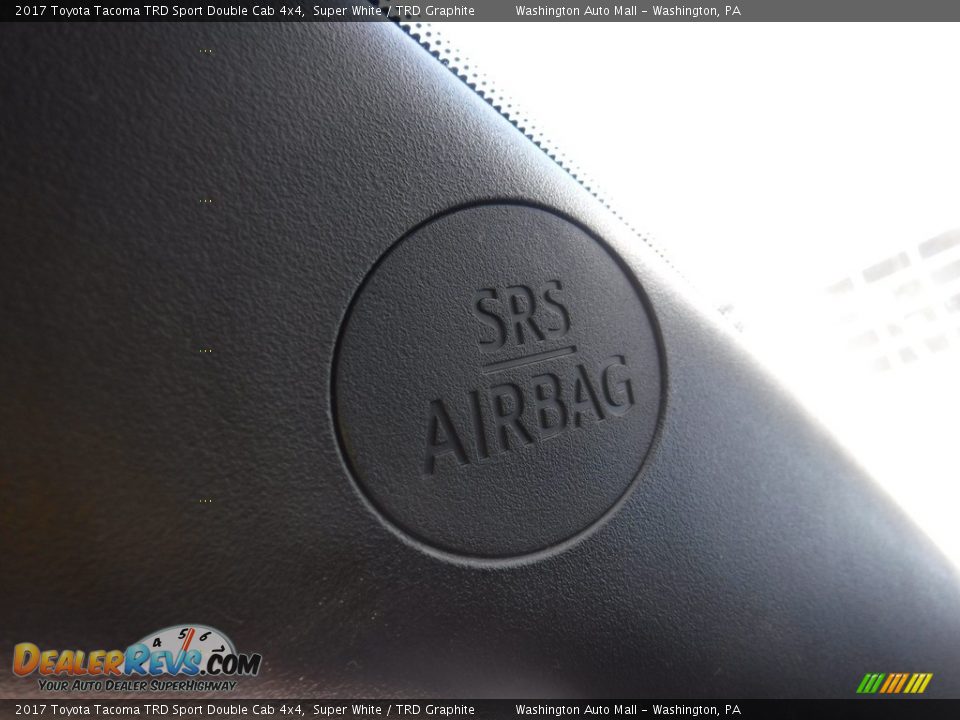 2017 Toyota Tacoma TRD Sport Double Cab 4x4 Super White / TRD Graphite Photo #25