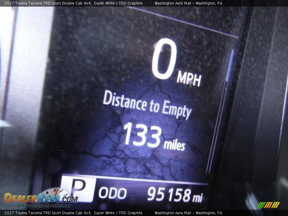 2017 Toyota Tacoma TRD Sport Double Cab 4x4 Super White / TRD Graphite Photo #30