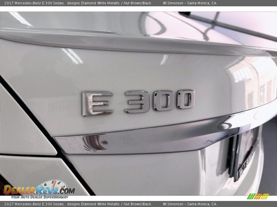 2017 Mercedes-Benz E 300 Sedan designo Diamond White Metallic / Nut Brown/Black Photo #27