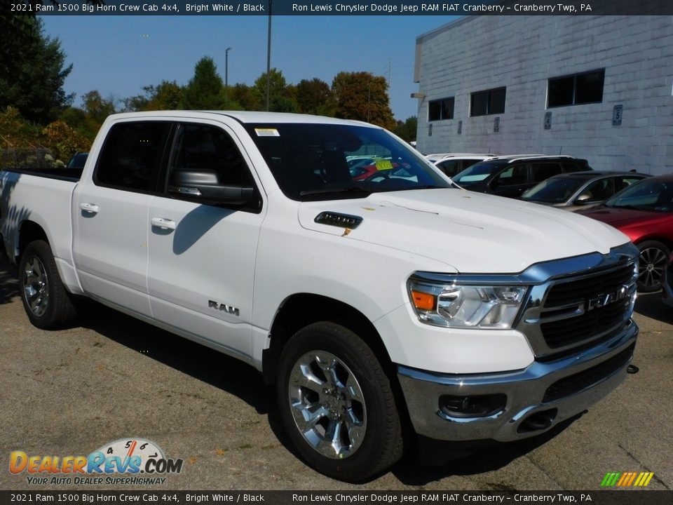 Front 3/4 View of 2021 Ram 1500 Big Horn Crew Cab 4x4 Photo #3