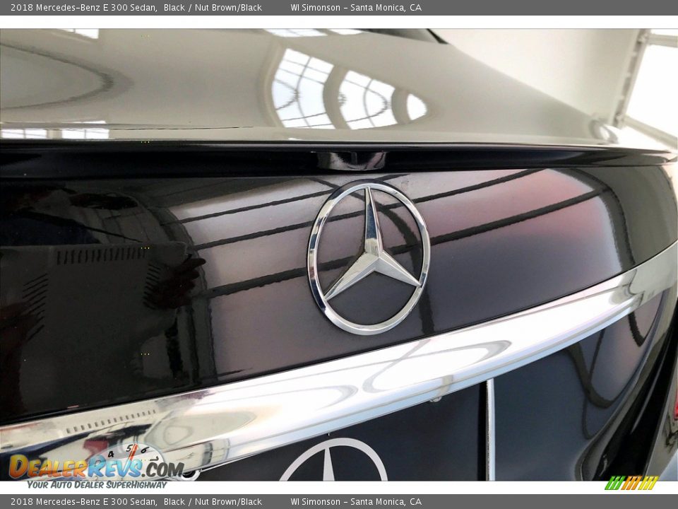 2018 Mercedes-Benz E 300 Sedan Black / Nut Brown/Black Photo #7