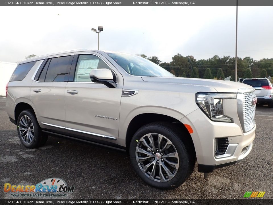 Pearl Beige Metallic 2021 GMC Yukon Denali 4WD Photo #3