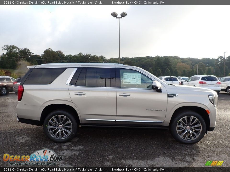 Pearl Beige Metallic 2021 GMC Yukon Denali 4WD Photo #4