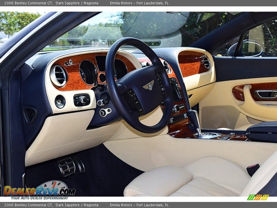 Front Seat of 2006 Bentley Continental GT  Photo #36
