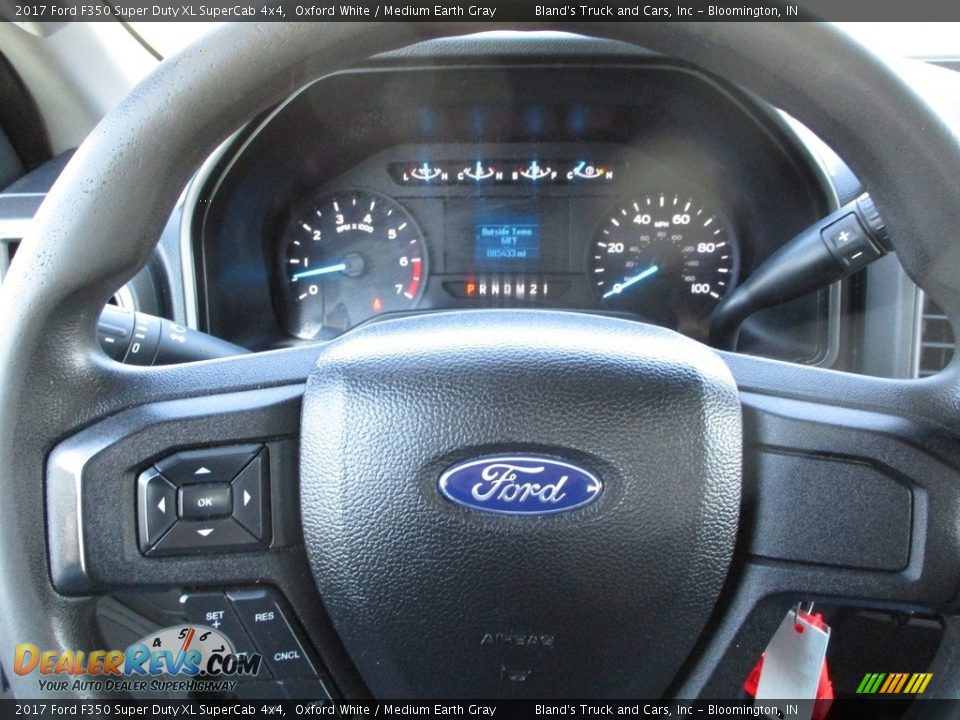 2017 Ford F350 Super Duty XL SuperCab 4x4 Oxford White / Medium Earth Gray Photo #14