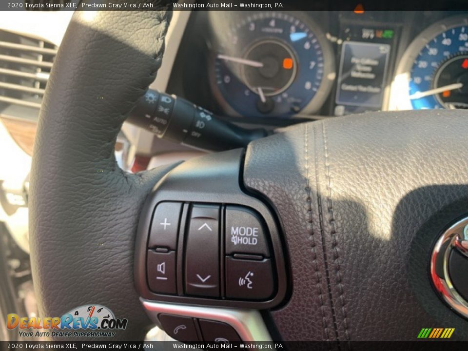 2020 Toyota Sienna XLE Predawn Gray Mica / Ash Photo #13
