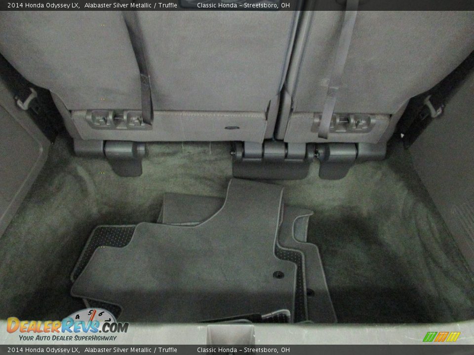 2014 Honda Odyssey LX Alabaster Silver Metallic / Truffle Photo #21