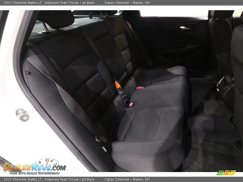 2017 Chevrolet Malibu LT Iridescent Pearl Tricoat / Jet Black Photo #20