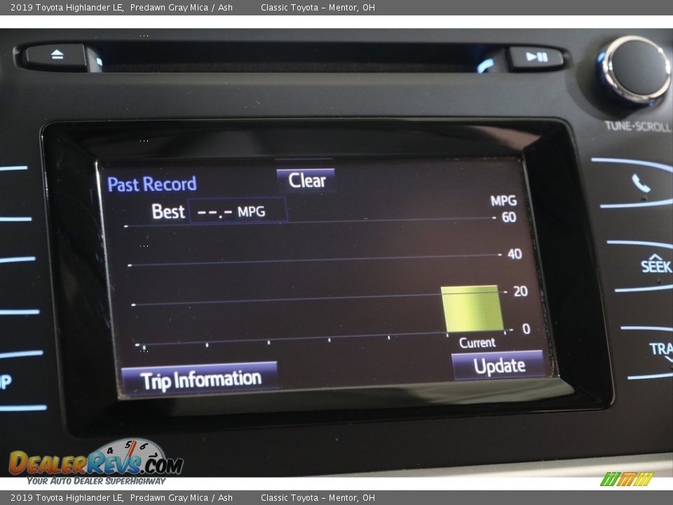 2019 Toyota Highlander LE Predawn Gray Mica / Ash Photo #12