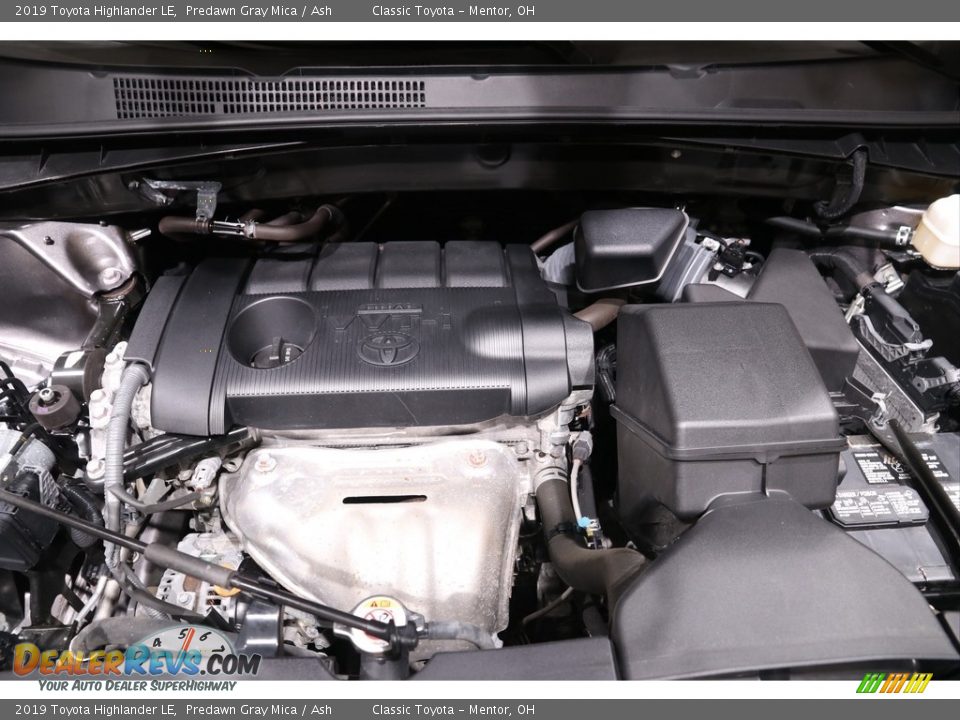 2019 Toyota Highlander LE Predawn Gray Mica / Ash Photo #21