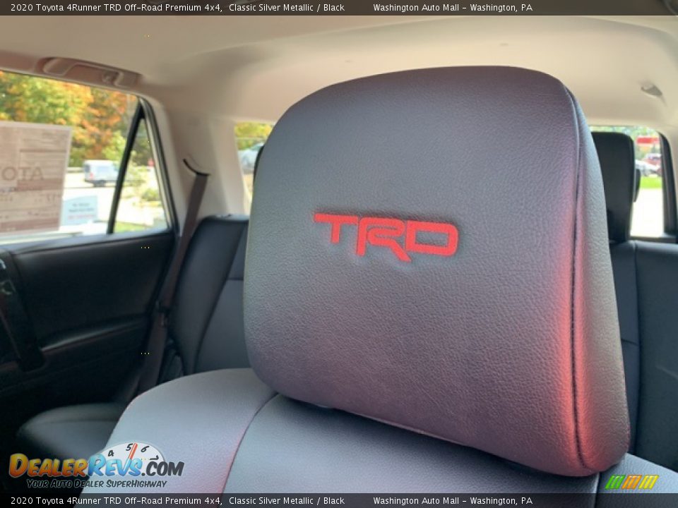 2020 Toyota 4Runner TRD Off-Road Premium 4x4 Classic Silver Metallic / Black Photo #9
