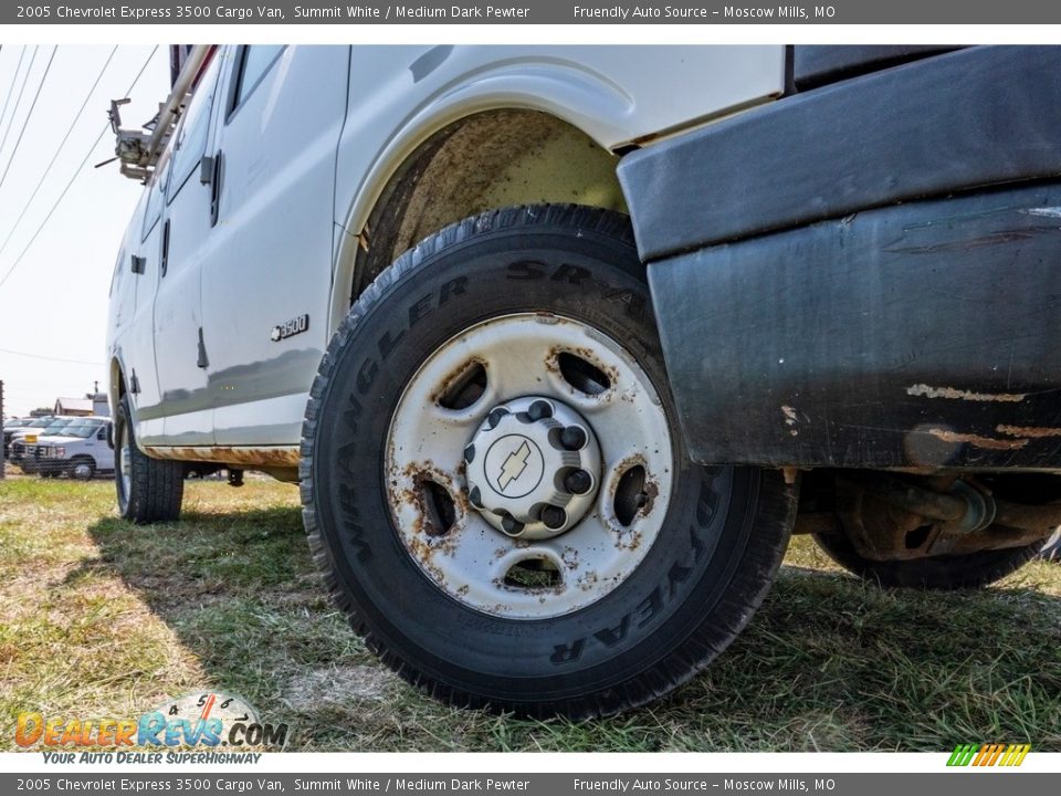 2005 Chevrolet Express 3500 Cargo Van Summit White / Medium Dark Pewter Photo #2