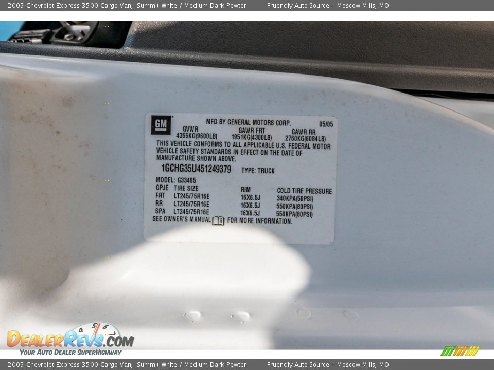 2005 Chevrolet Express 3500 Cargo Van Summit White / Medium Dark Pewter Photo #35