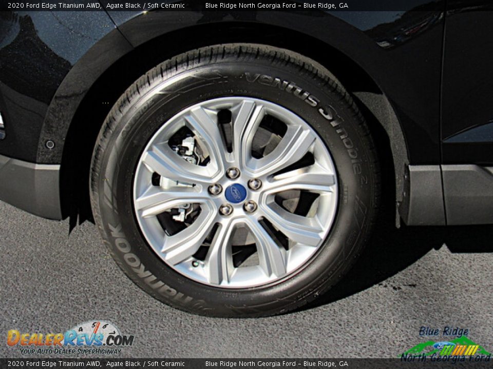 2020 Ford Edge Titanium AWD Agate Black / Soft Ceramic Photo #9