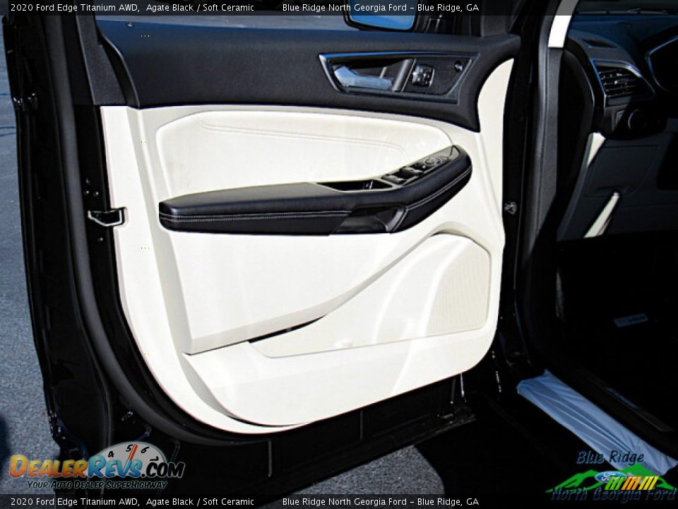 2020 Ford Edge Titanium AWD Agate Black / Soft Ceramic Photo #10