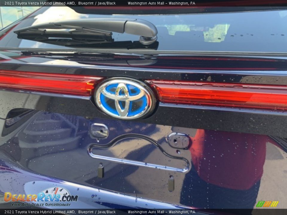 2021 Toyota Venza Hybrid Limited AWD Blueprint / Java/Black Photo #35