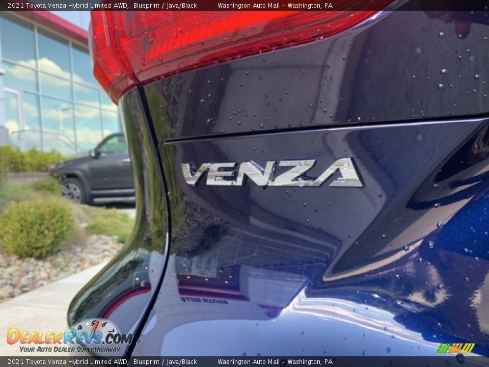 2021 Toyota Venza Hybrid Limited AWD Logo Photo #36