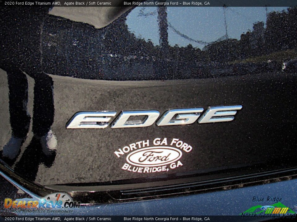 2020 Ford Edge Titanium AWD Agate Black / Soft Ceramic Photo #28