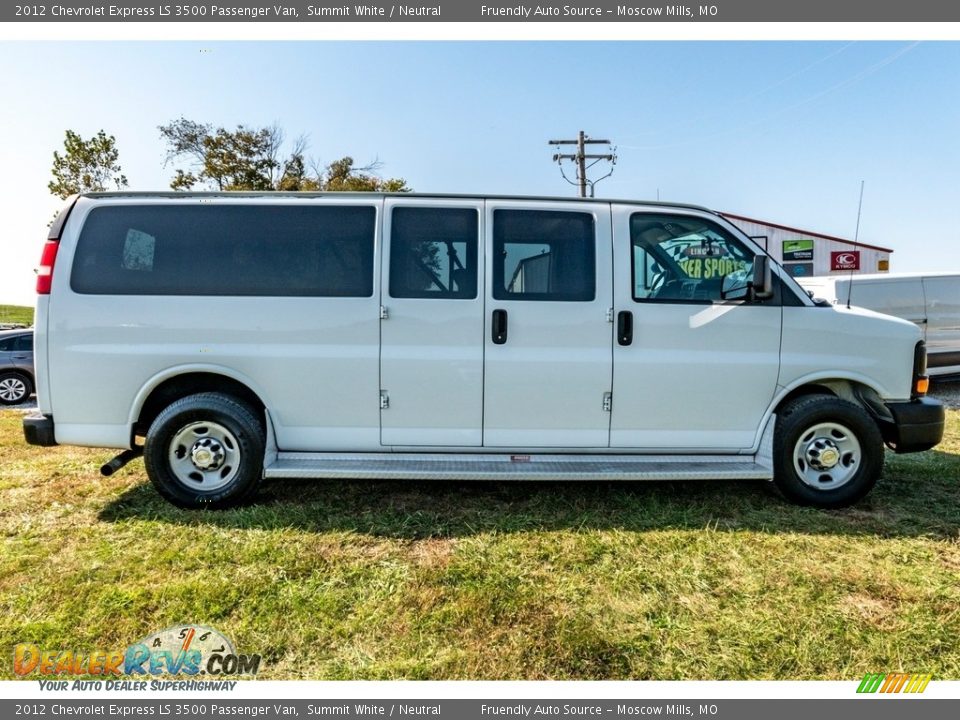 2012 Chevrolet Express LS 3500 Passenger Van Summit White / Neutral Photo #3