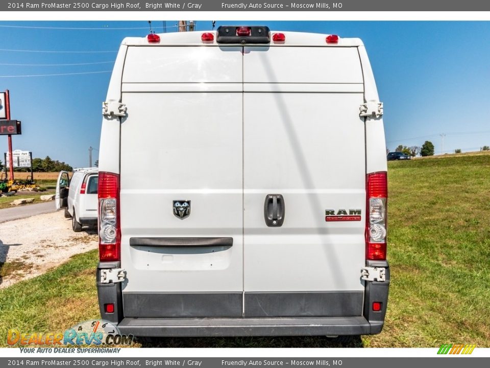 2014 Ram ProMaster 2500 Cargo High Roof Bright White / Gray Photo #5