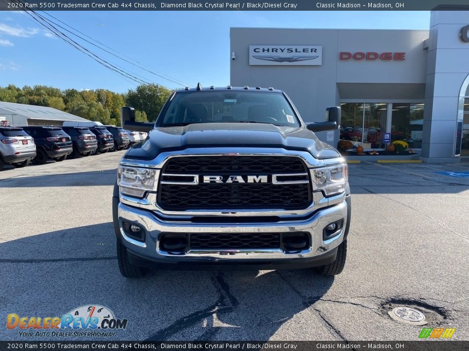 2020 Ram 5500 Tradesman Crew Cab 4x4 Chassis Diamond Black Crystal Pearl / Black/Diesel Gray Photo #7