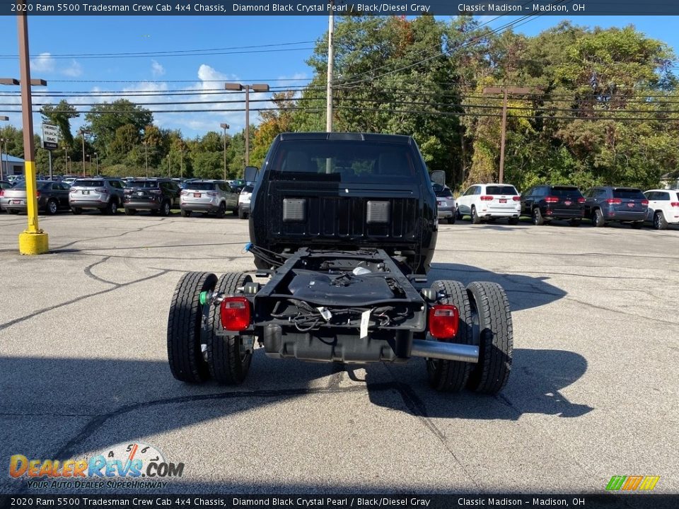 2020 Ram 5500 Tradesman Crew Cab 4x4 Chassis Diamond Black Crystal Pearl / Black/Diesel Gray Photo #10