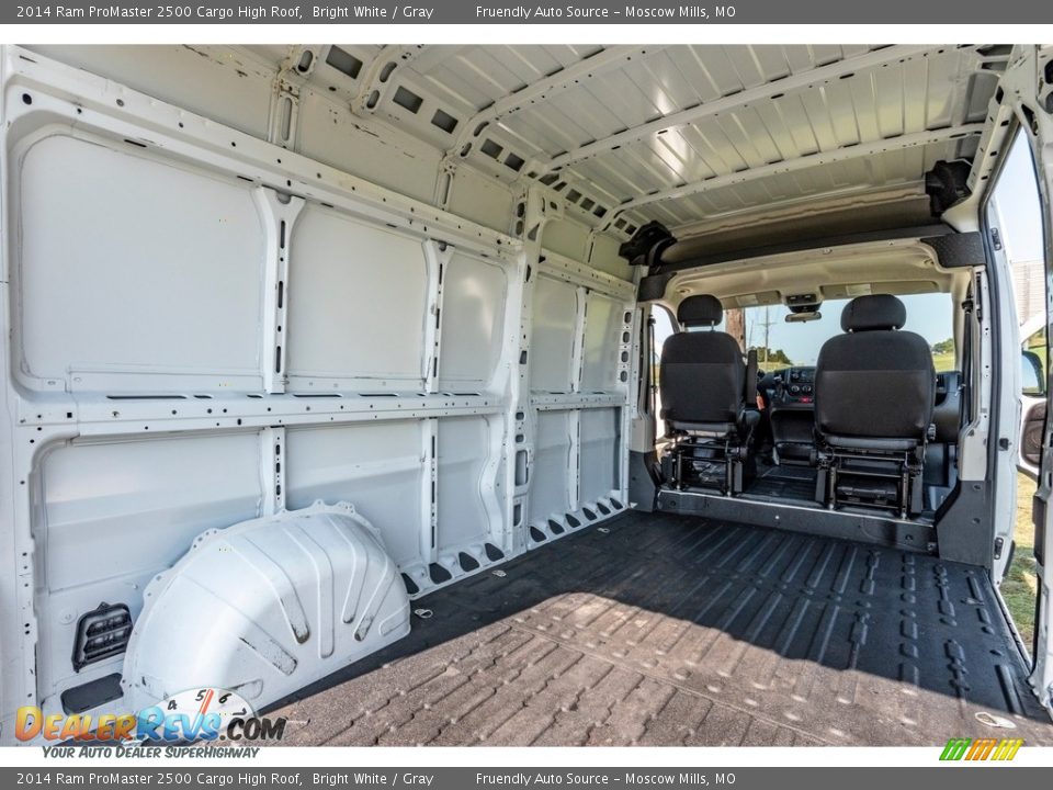 2014 Ram ProMaster 2500 Cargo High Roof Bright White / Gray Photo #23