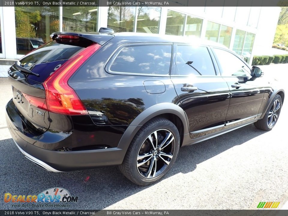 2018 Volvo V90 T5 Onyx Black Metallic / Charcoal Photo #2