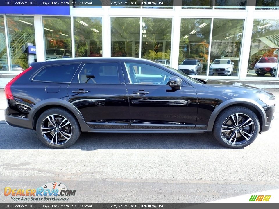 Onyx Black Metallic 2018 Volvo V90 T5 Photo #3