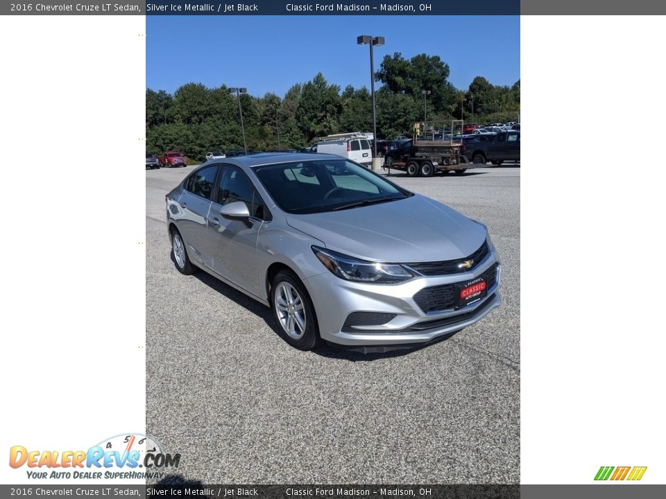 2016 Chevrolet Cruze LT Sedan Silver Ice Metallic / Jet Black Photo #3
