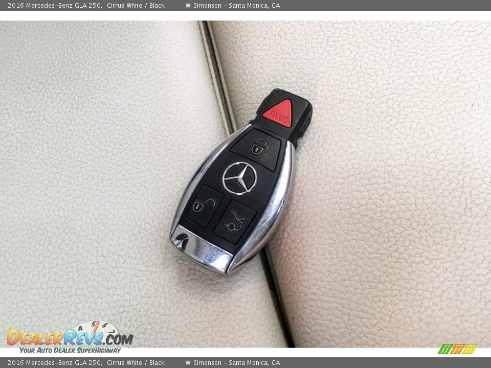 2016 Mercedes-Benz GLA 250 Cirrus White / Black Photo #11