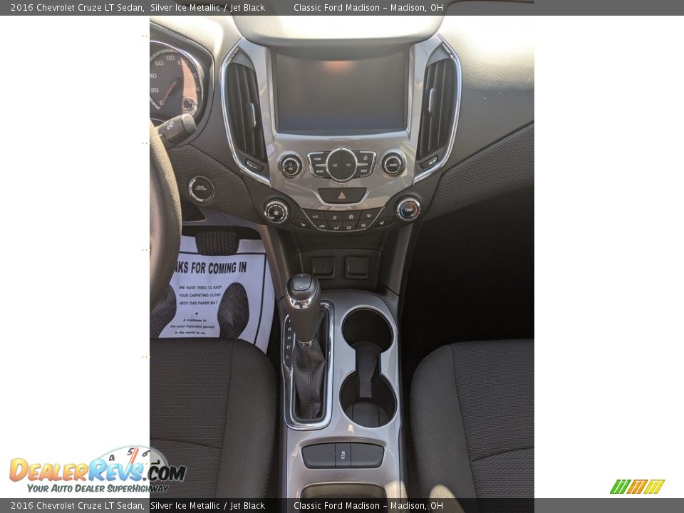 2016 Chevrolet Cruze LT Sedan Silver Ice Metallic / Jet Black Photo #10