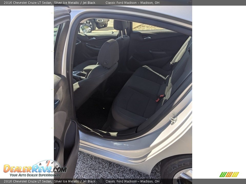 2016 Chevrolet Cruze LT Sedan Silver Ice Metallic / Jet Black Photo #13