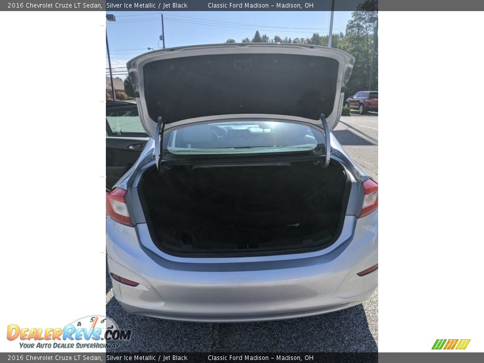 2016 Chevrolet Cruze LT Sedan Silver Ice Metallic / Jet Black Photo #14
