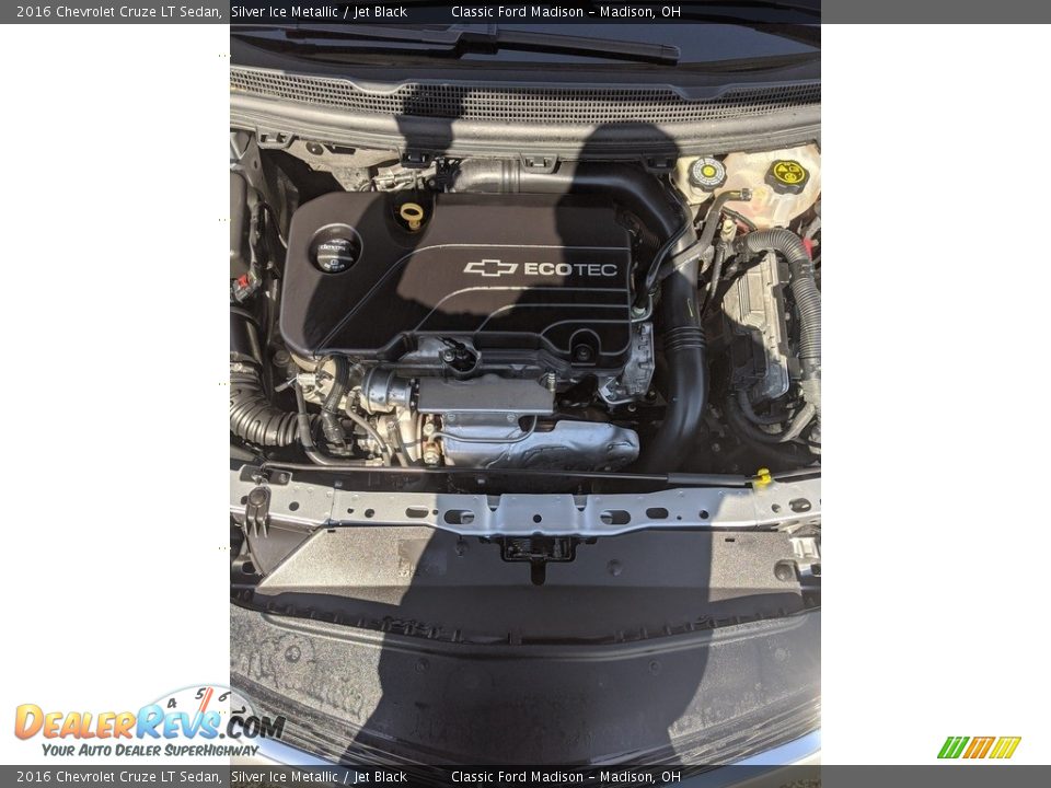 2016 Chevrolet Cruze LT Sedan Silver Ice Metallic / Jet Black Photo #16