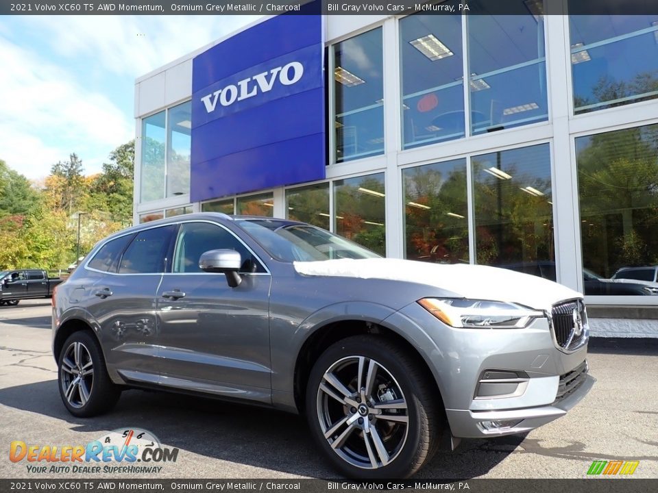 Front 3/4 View of 2021 Volvo XC60 T5 AWD Momentum Photo #1